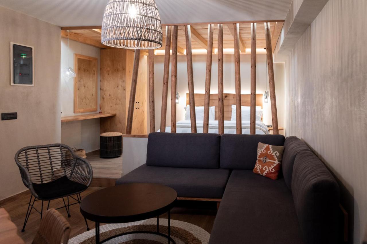 Theros By Agora Luxury Apartments In The Heart Of Heraklion Ngoại thất bức ảnh