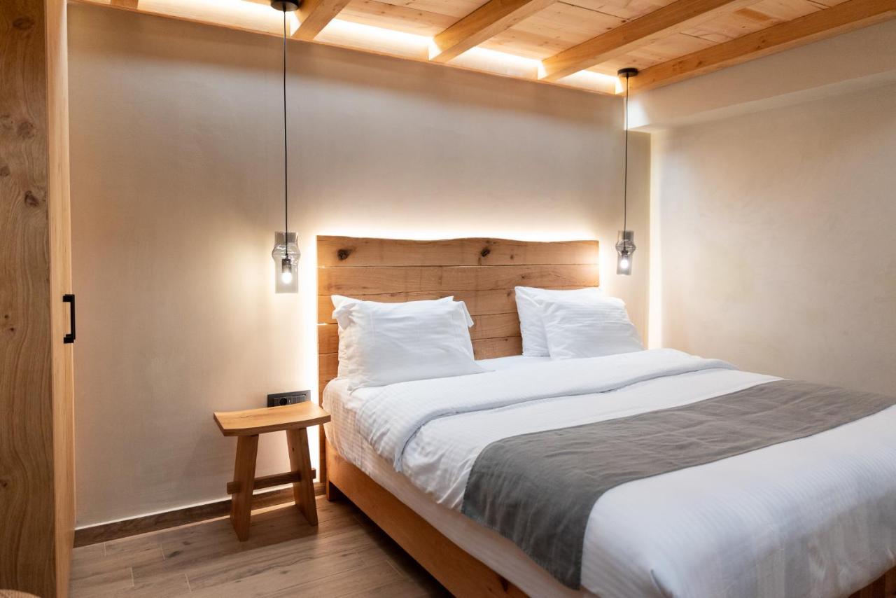 Theros By Agora Luxury Apartments In The Heart Of Heraklion Ngoại thất bức ảnh