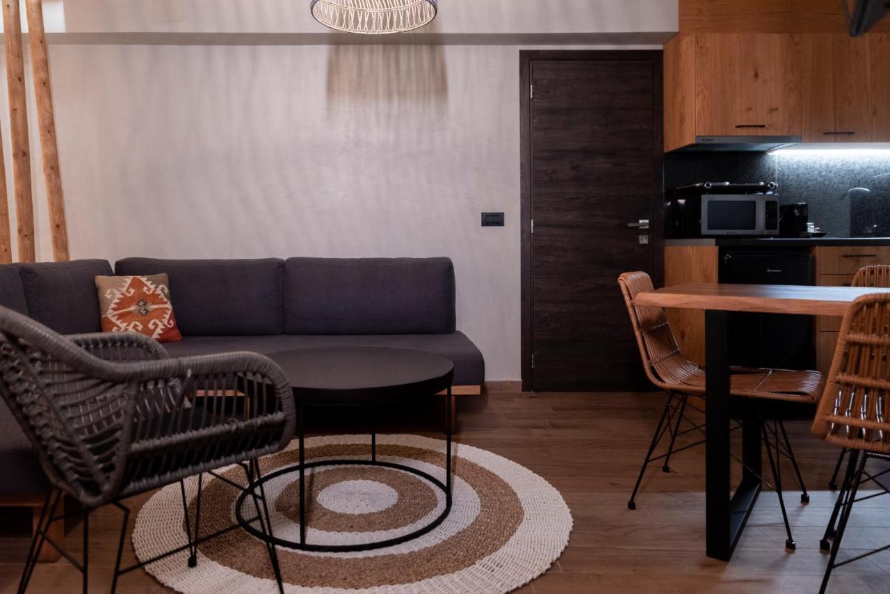 Theros By Agora Luxury Apartments In The Heart Of Heraklion Ngoại thất bức ảnh