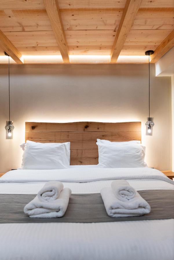 Theros By Agora Luxury Apartments In The Heart Of Heraklion Ngoại thất bức ảnh